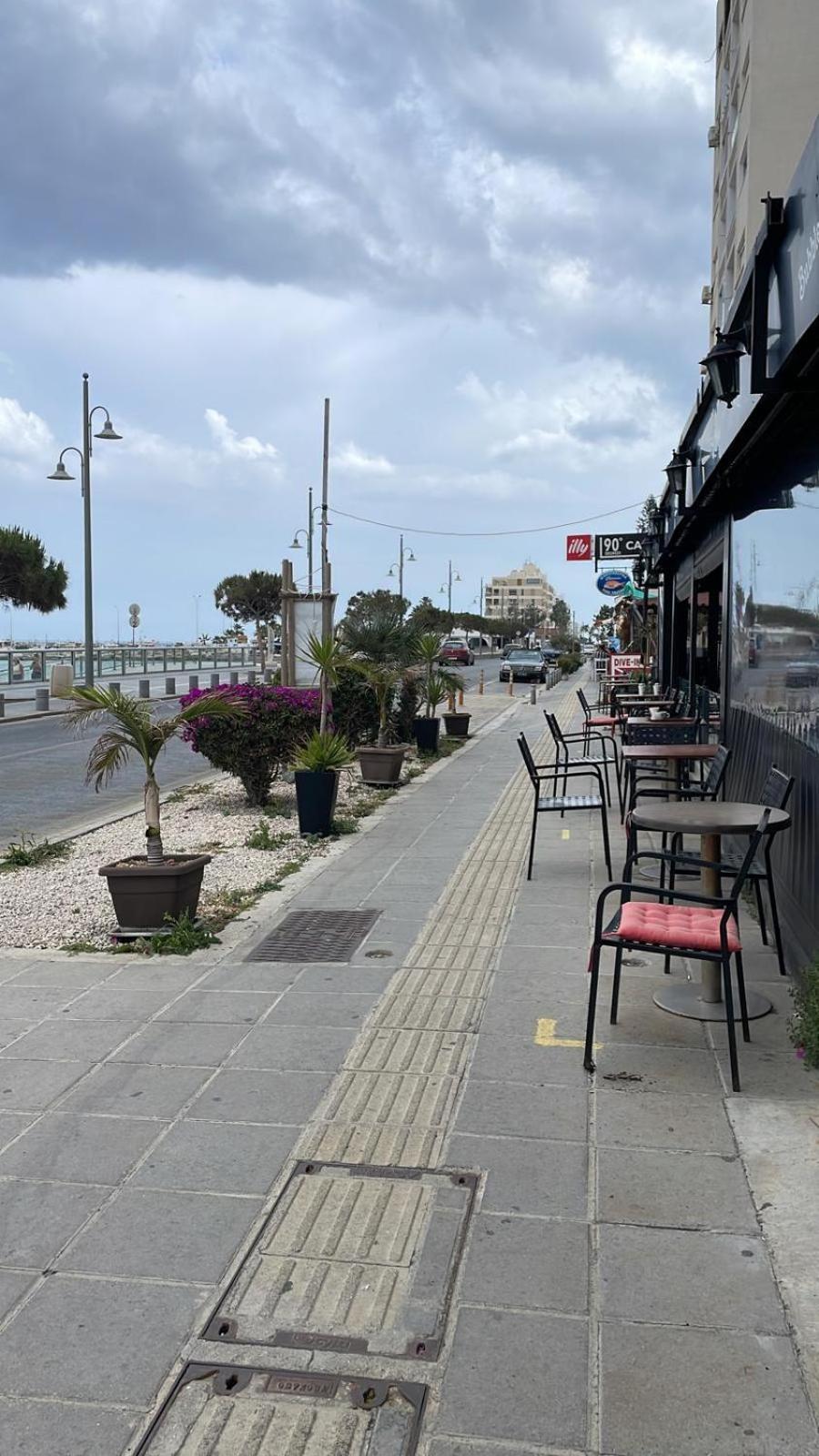 Stelia'S Seagate Studio Apt. Larnaca Exteriör bild